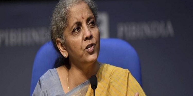 estímulo fiscal, nirmala sitharaman