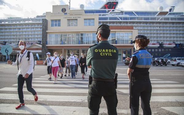 España: Puerto de Cádiz reactiva industria de cruceros tras suspensión desde marzo de 2020