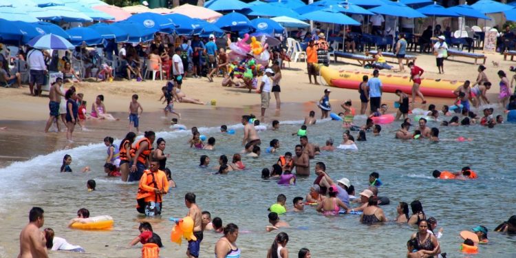 Acapulco alerta por alto nivel de contagios, pasaría a semáforo amarillo