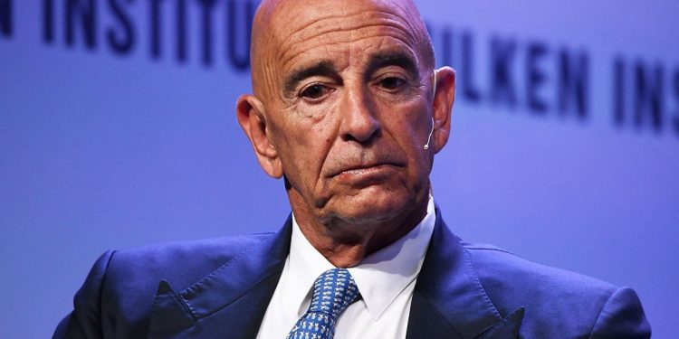 Acusan al que fue presidente del Comité Inaugural de Trump de ser agente de los Emiratos Árabes Unidos, será procesado el lunes