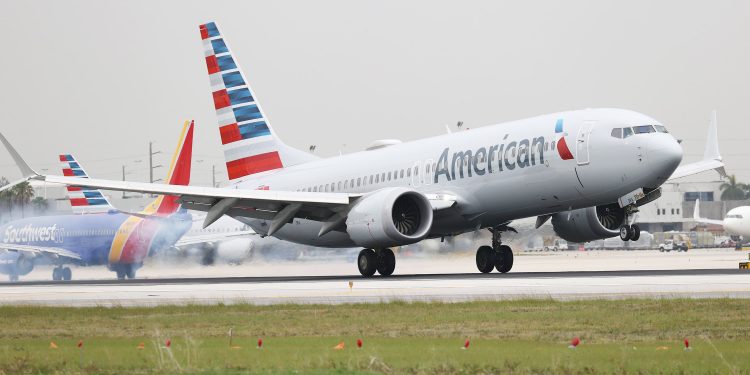 American Airlines dice que los viajes de fin de semana el 4 de julio han aumentado más que el año pasado