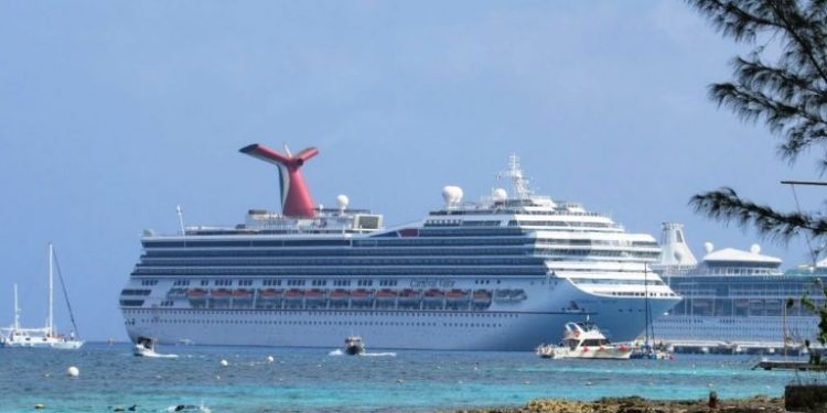 Anuncian la llegada de dos cruceros al puerto de Cozumel, Quintana Roo