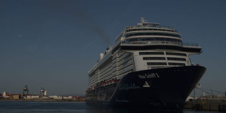 Barcelona acoge el MSC GRANDIOSA, el primer crucero internacional desde marzo de 2020