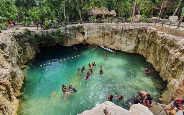 Busca Puerto Morelos seguir entre los mejores destinos de aventura