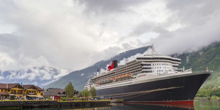 Cancelan crucero por contagios de Covid en tripulación