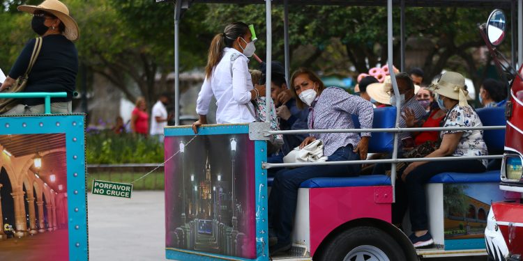 Cerraron cinco agencias de viajes