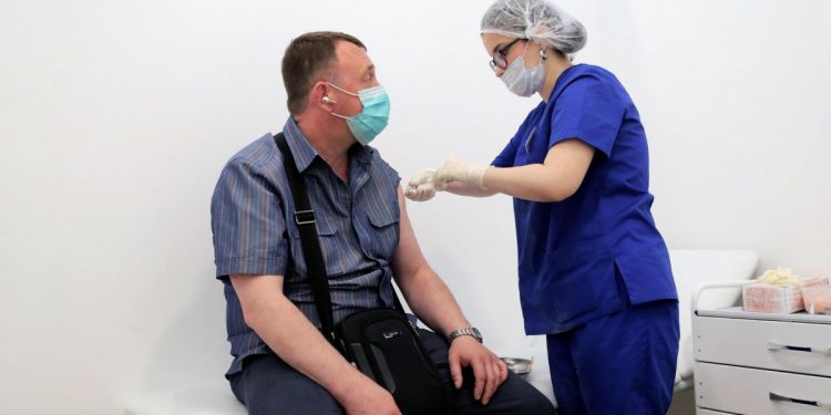 Coronavirus en España en directo: vacunación, pasaporte COVID y cita previa