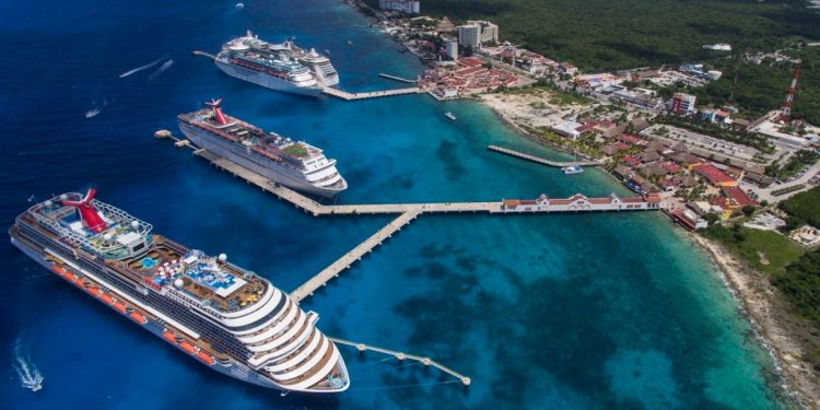 Cozumel recibirá 4 cruceros y su aeropuerto tendrá 116 operaciones esta semana