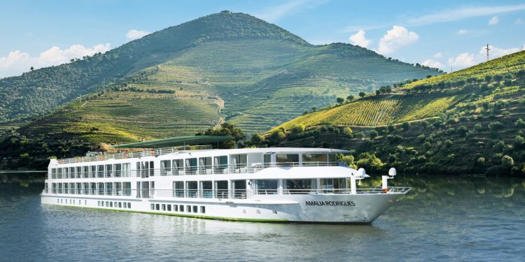 CroisiEurope amplía las fechas de sus ofertas de cruceros por el Duero