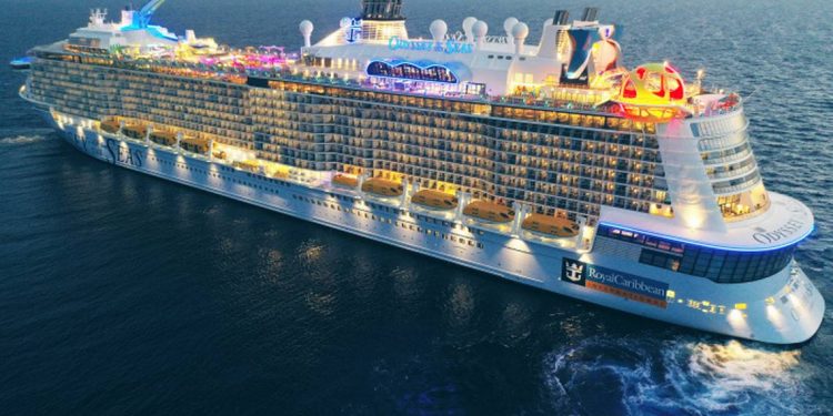 Cruceros de Royal Caribbean llegarán a Vallarta en noviembre próximo - El Occidental