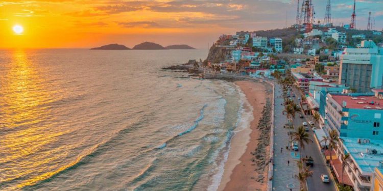 En Coahuila ya cancelan viajes a Mazatlán por Covid-19