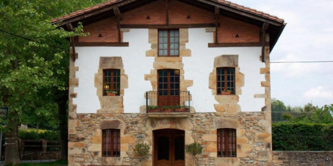 Etxebarri y Quique Dacosta entre los diez mejores restaurantes europeos, según la lista OAD