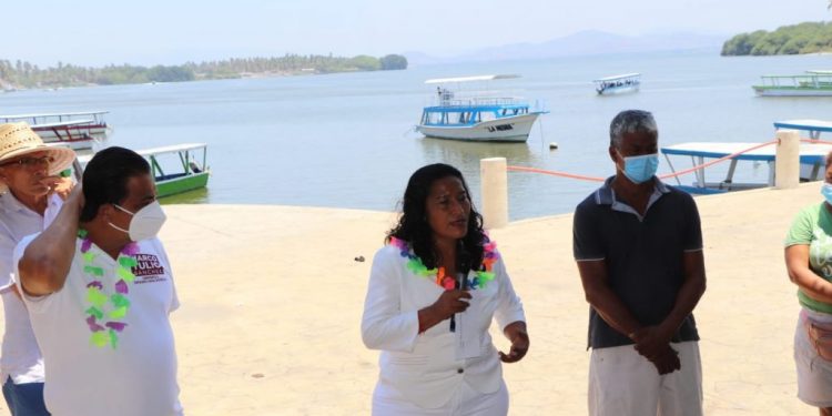 Fomentar el turismo de cruceros y vuelos chárter, propone Abelina López
