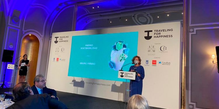 Grupo Piñero es galardonado con el premio de Sostenibilidad en los Premios “Traveling For Happiness Awards”