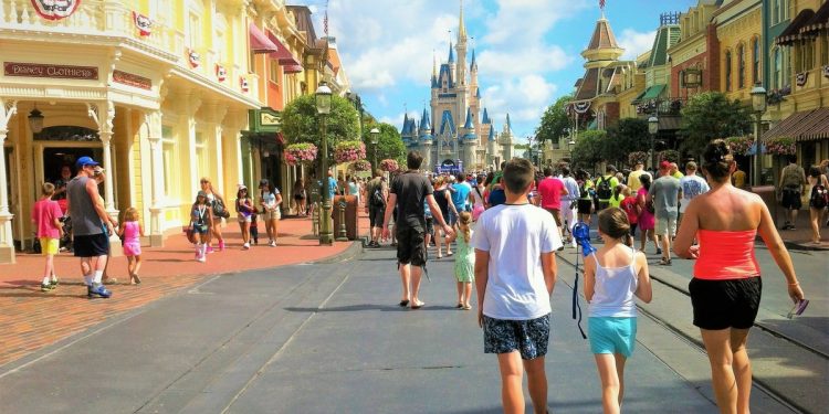 Guía para viajar a Disney World desde Colombia y disfrutar las mejores atracciones