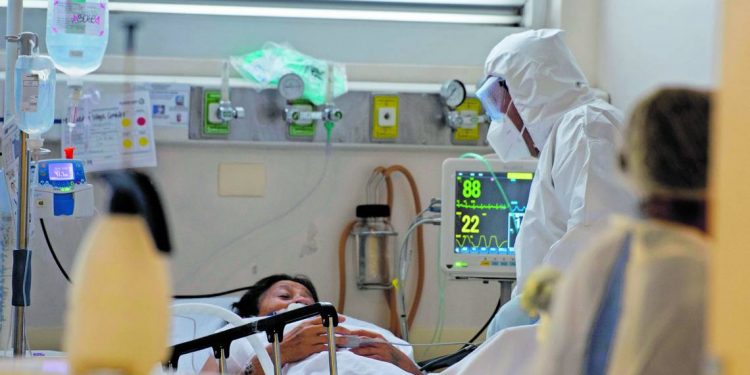 Jóvenes hospitalizados en Querétaro tienen factor común viajes a Mazatlán y Cancún - Diario de Querétaro