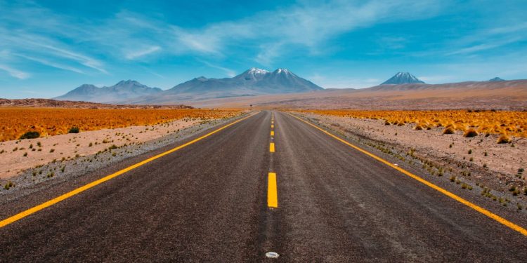 La DGT alerta de las peores horas para viajar en verano