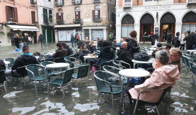 Otro drama que afecta periódicamente a Venecia, el