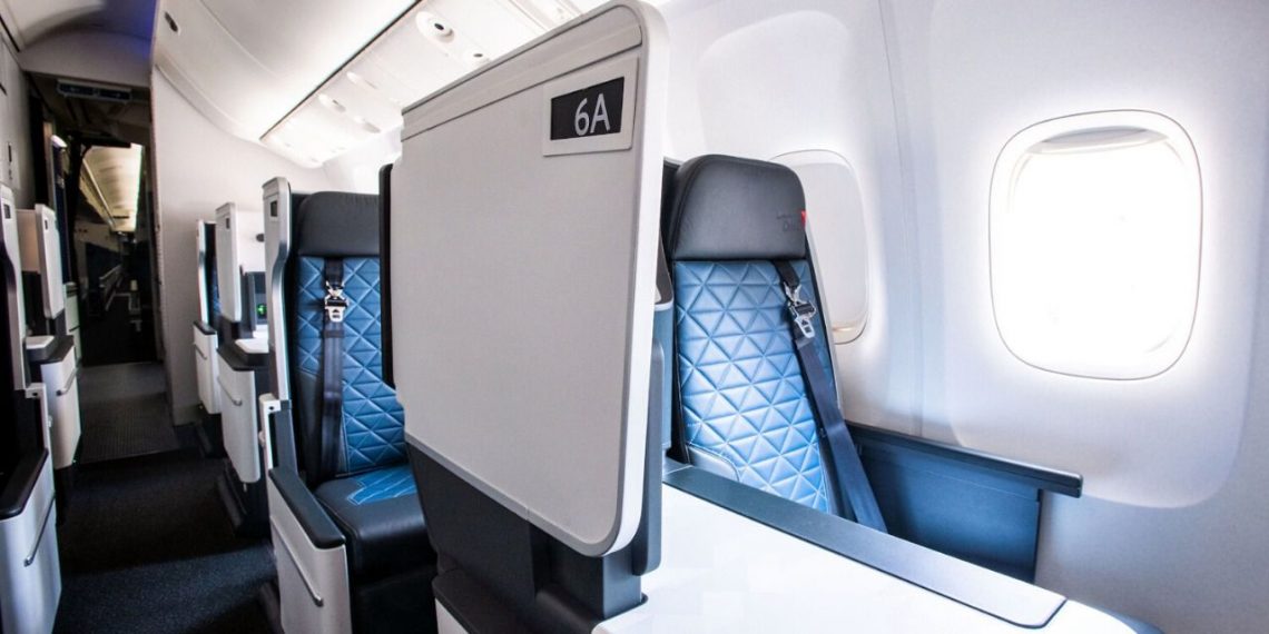 La aerolínea Delta refuerza su red en España