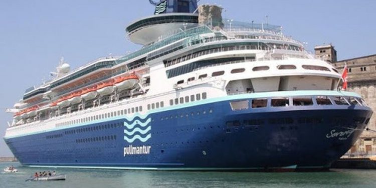 La liquidación de Pullmantur golpea a cientos de viajeros argentinos