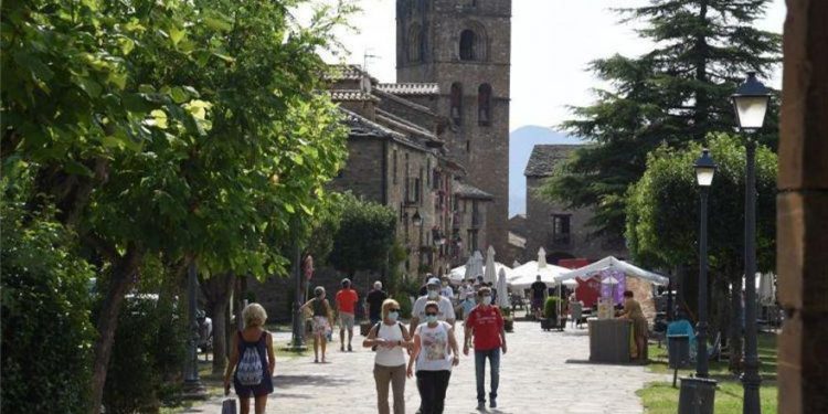 Los bonos turísticos se agotan en solo dos días con 5.000 solicitudes