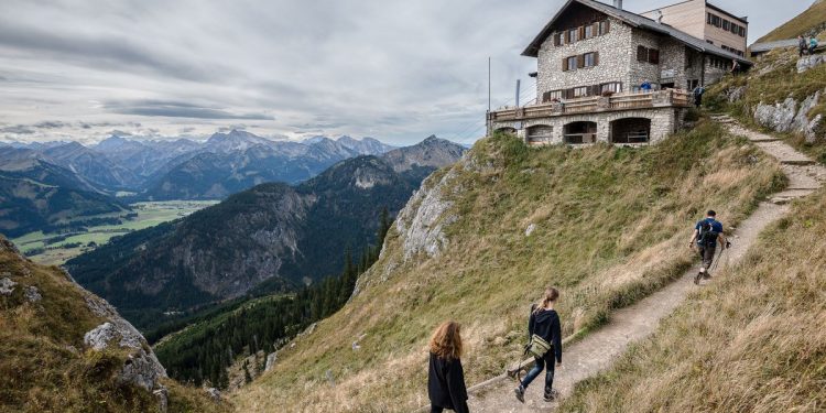 Los refugios alpinos reabren sus puertas, pero con nuevas reglas