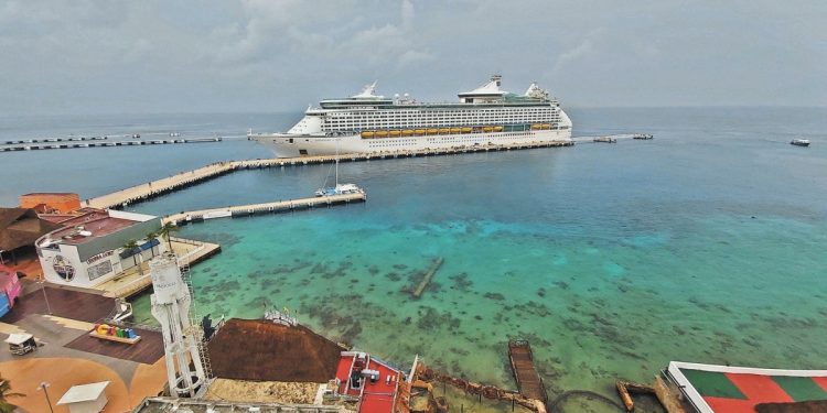 Para julio, alistan 2 atraques más de cruceros para Cozumel