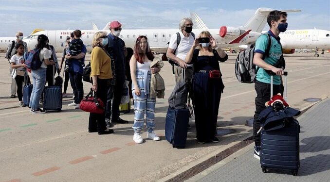 Presionan en EEUU para liberar viajes turísticos