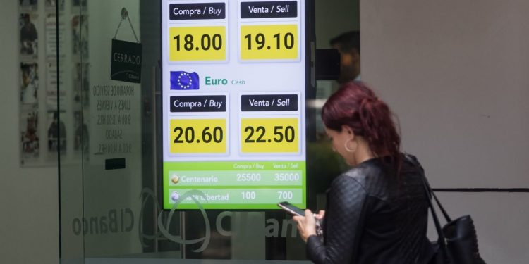 Remesas crecen 31% y en mayo alcanzan cifra récord de 4 mil 514 mdd