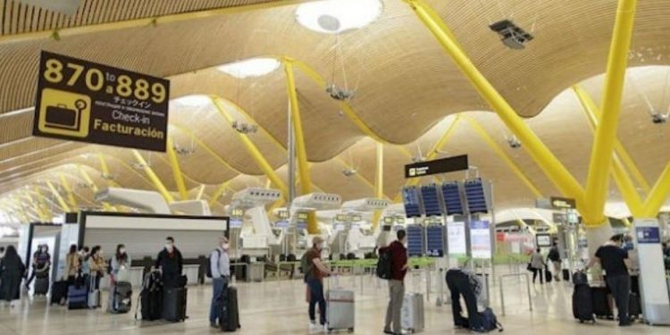 Restricciones "por ley" a los viajes masivos