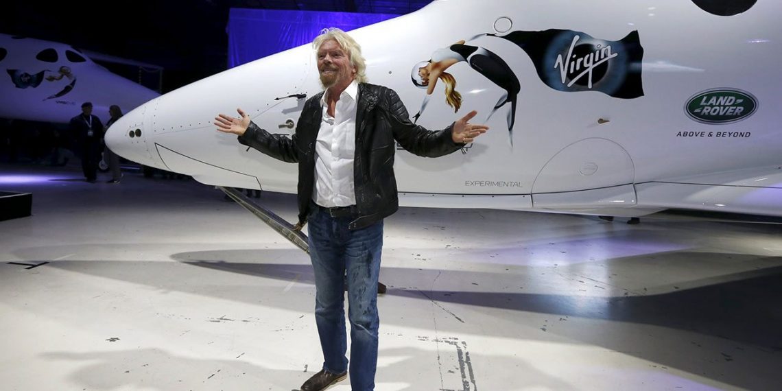Richard Branson se adelanta a Jeff Bezos en su plan de viajar al espacio