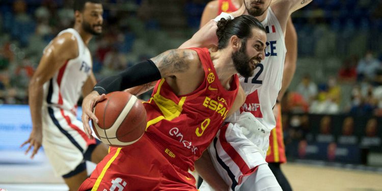 Rubio lidera a España en otro triunfo en amistoso con Francia de básquet