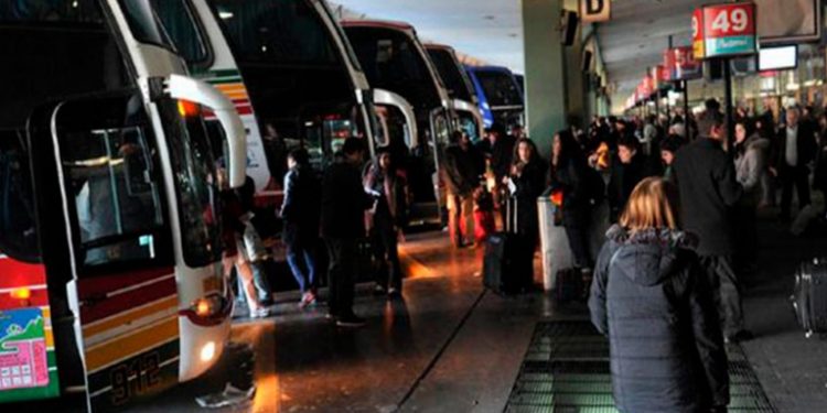 Se habilitaron los viajes grupales con fines turísticos