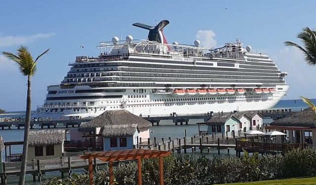 Se reactiva de nuevo turismo de crucero en Puerto Plata con llegada del barco Carnival Horizon