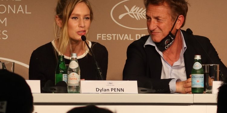 Sean Penn y Dylan Penn | Crédito Especial