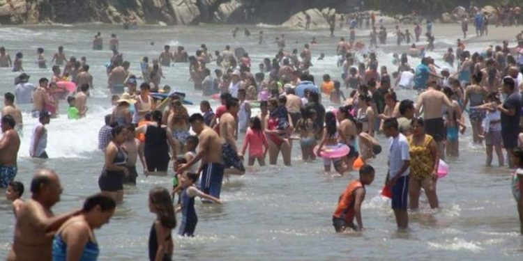 Semáforo Covid en Acapulco podría cambiar de color por repunte de contagios: alcaldesa