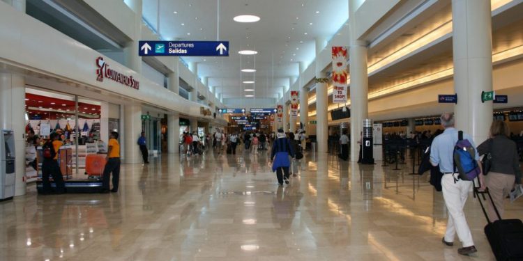 Sugiere IMSS suspender viajes de vacaciones para romper contagios