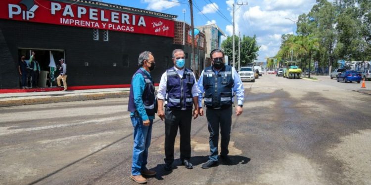 Supervisa Salum rehabilitación de los cruceros y vialidades