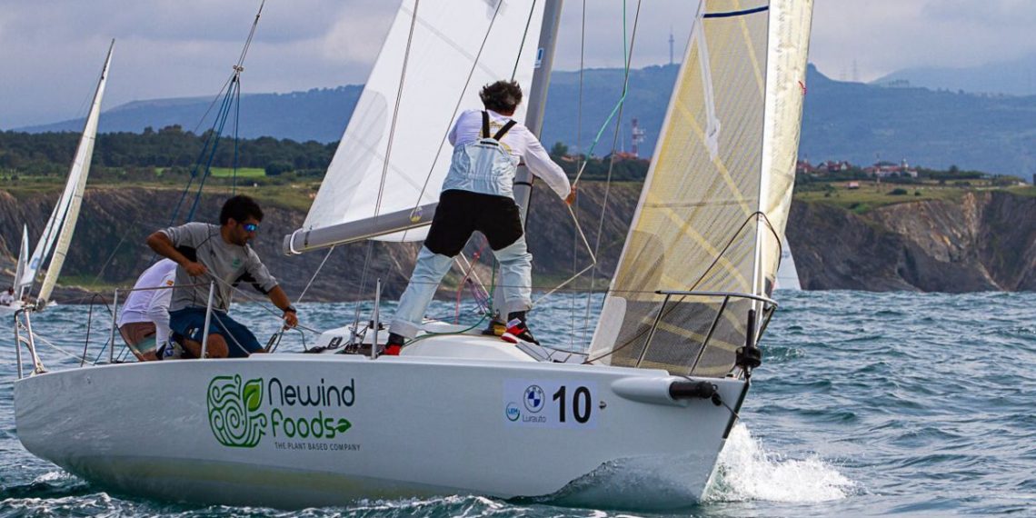 "NeWind Foods" remonta en Dinamarca y gana el Mundial J80