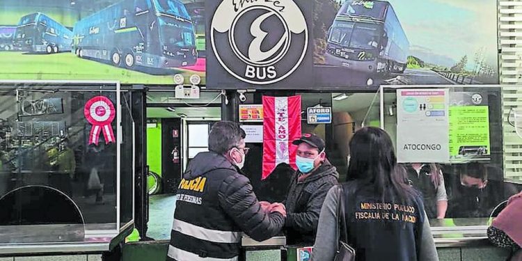 Vigilan agencias de viajes para evitar la trata de personas | EDICION