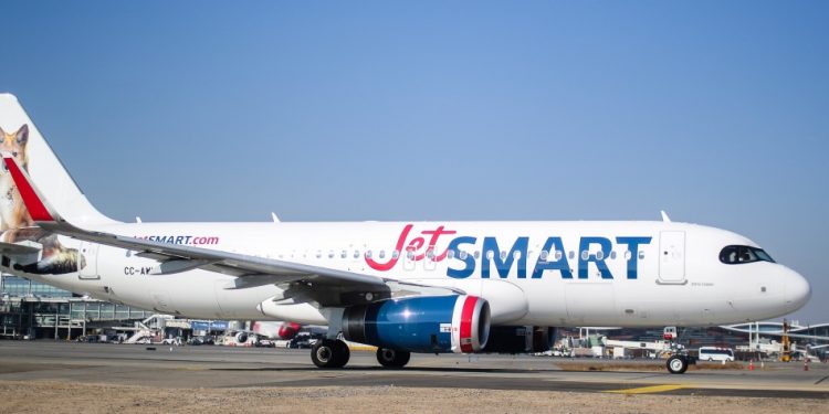 Vuelos desde $500: Aerolínea lanza ofertas para viajes dentro de Chile y al extranjero
