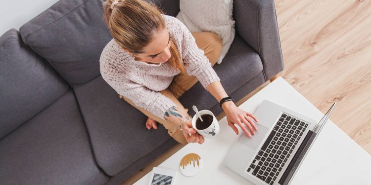 estrategia de Hootsuite para impulsar productividad