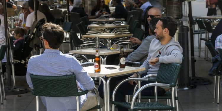 Dónde te pueden pedir el pasaporte covid este verano
