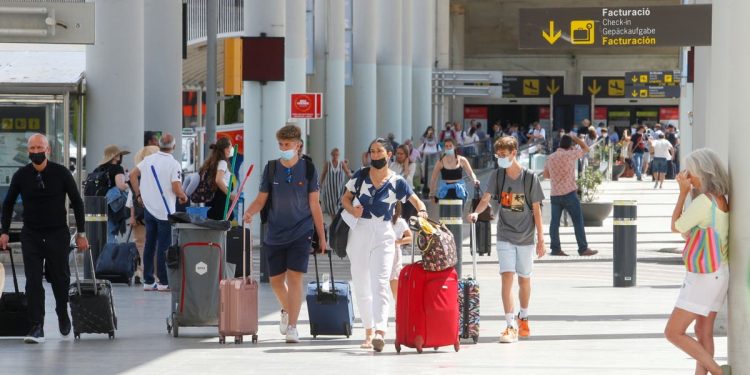 últimas actualizaciones de la nueva normativa española para turistas no vacunados