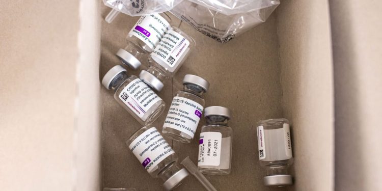 ¿Qué vacunas COVID te permiten viajar a Europa? – El Financiero