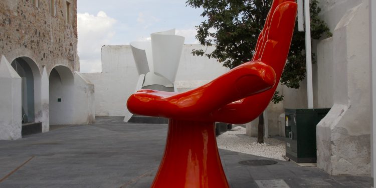 La Asociación Queretana de Hoteleros, A.C. te invitamos al Outlet de Verano 2021