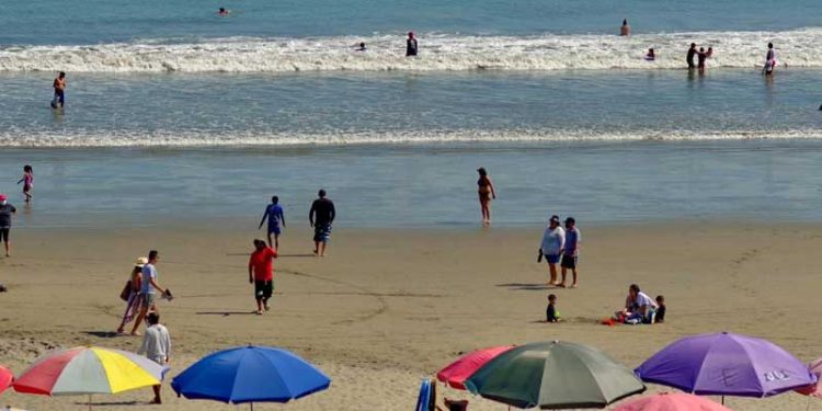 823 400 viajes se realizaron en el feriado del 10 de agosto, informó el Ministerio de Turismo
