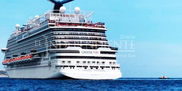 A un día del regreso de cruceros a CSL, EE. UU. emit nuevas restricciones de viaje