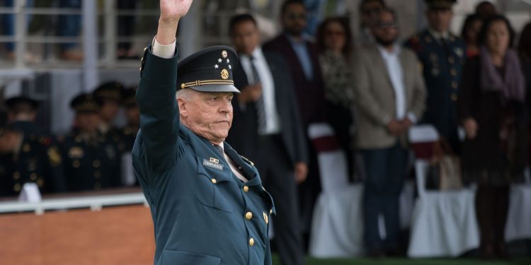 AMLO revela carta que le envió Cienfuegos tras su detención en EU