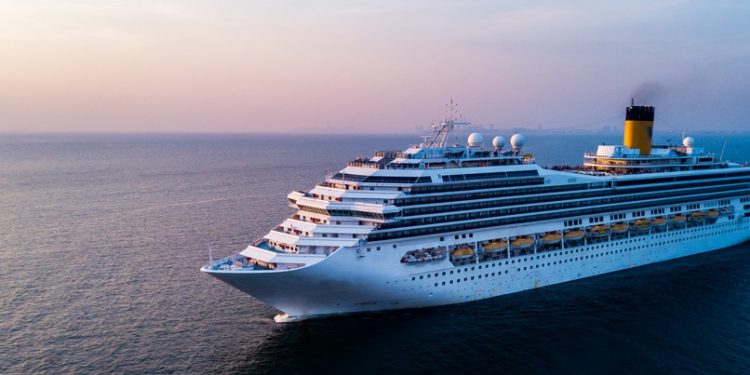Abuela muere de COVID tras viajar en crucero Carnival Cruise Line: Texas